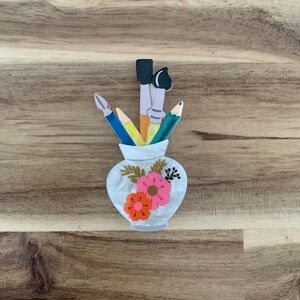 Erstwilder Strokes of Genius Brooch pin NWOT